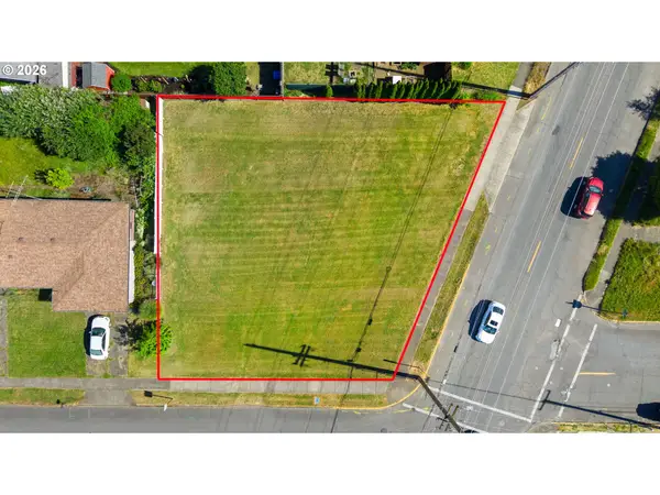 510 N Main St, MtAngel, OR 97362