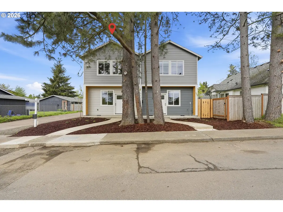 8655 SE Insley St, Portland, OR 97266 - #1