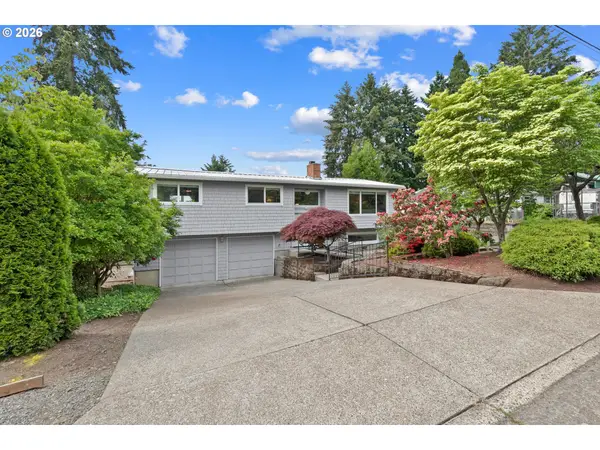 855 SW Spring Ln, Portland, OR 97225