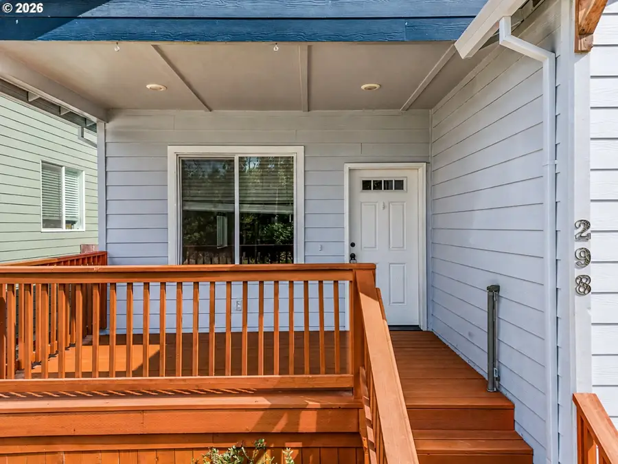 298 E I St, Vernonia, OR 97064 - #3