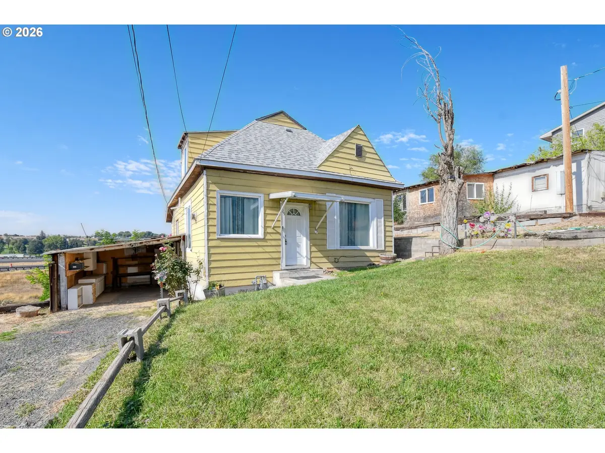 725 SW 16th St, Pendleton, OR 97801 - #1