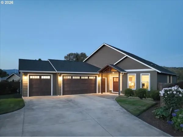 450 Lilac Ln, Woodland, WA 98674