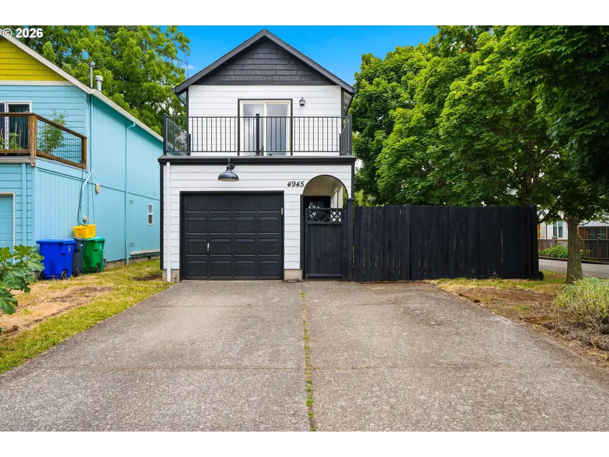 4945 SE Ogden St, Portland, OR 97206 - #1