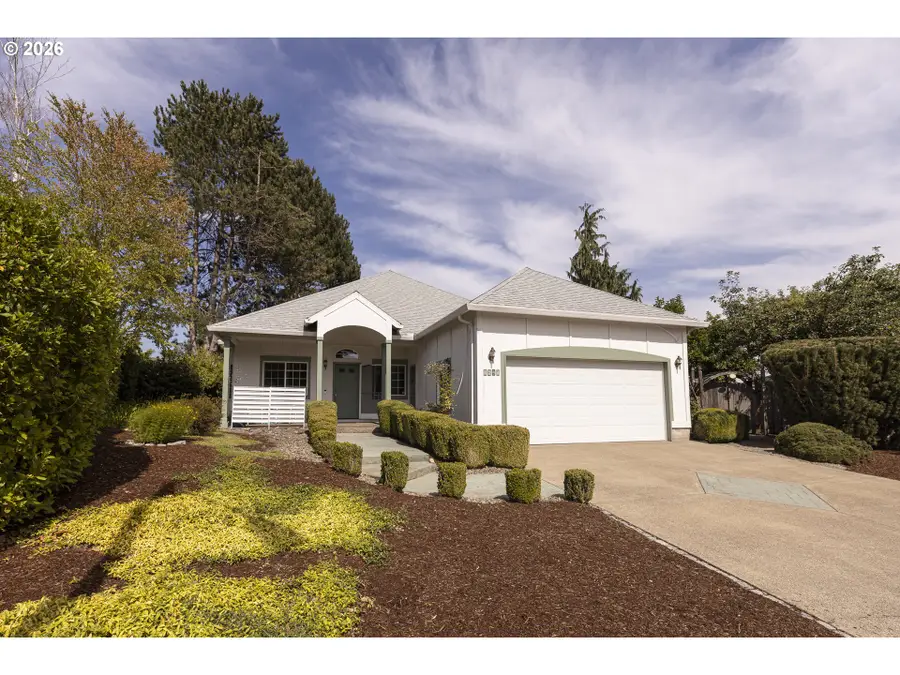 1941 SW Westvale Ct, McMinnville, OR 97128 - #2