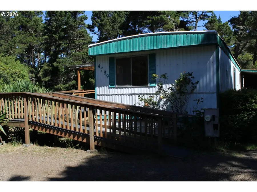 4789 Rhododendron Loop, Florence, OR 97439 - #2