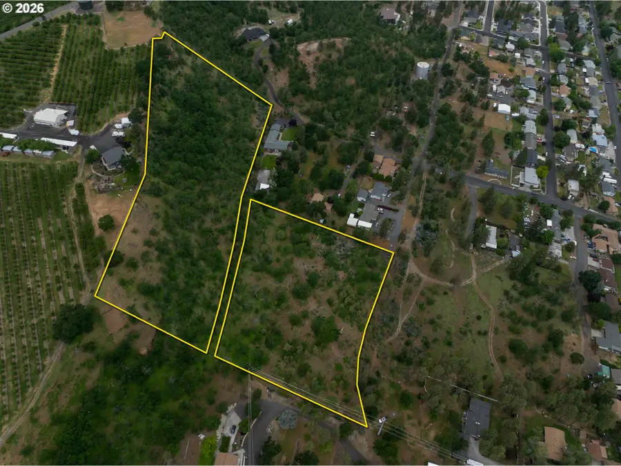 W 16th, Chenoweth, OR 97058 - #2