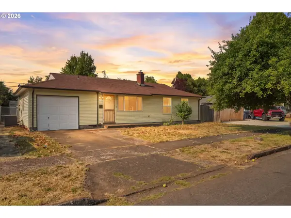 1219 Pleasant St, Springfield, OR 97477