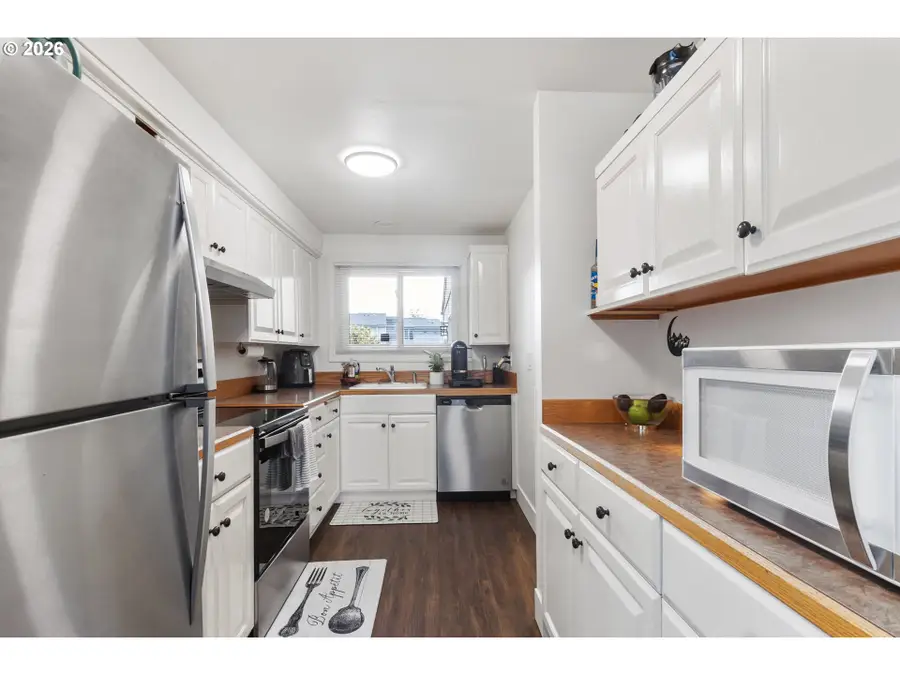 3828 Auburn Rd, Salem, OR 97301 - #3