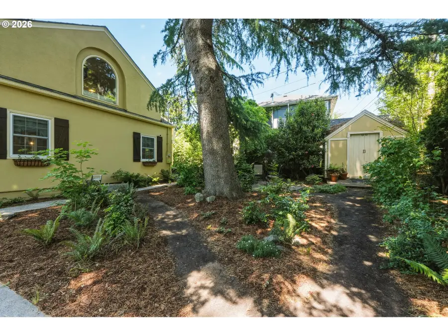 6835 SW 35th Ave, Portland, OR 97219 - #3