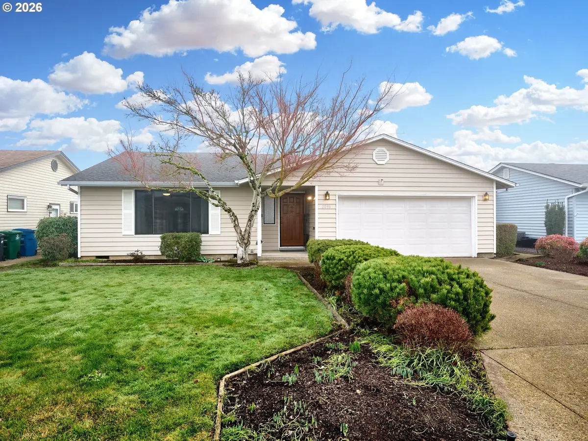 2096 Camellia Way, Woodburn, OR 97071 - #1