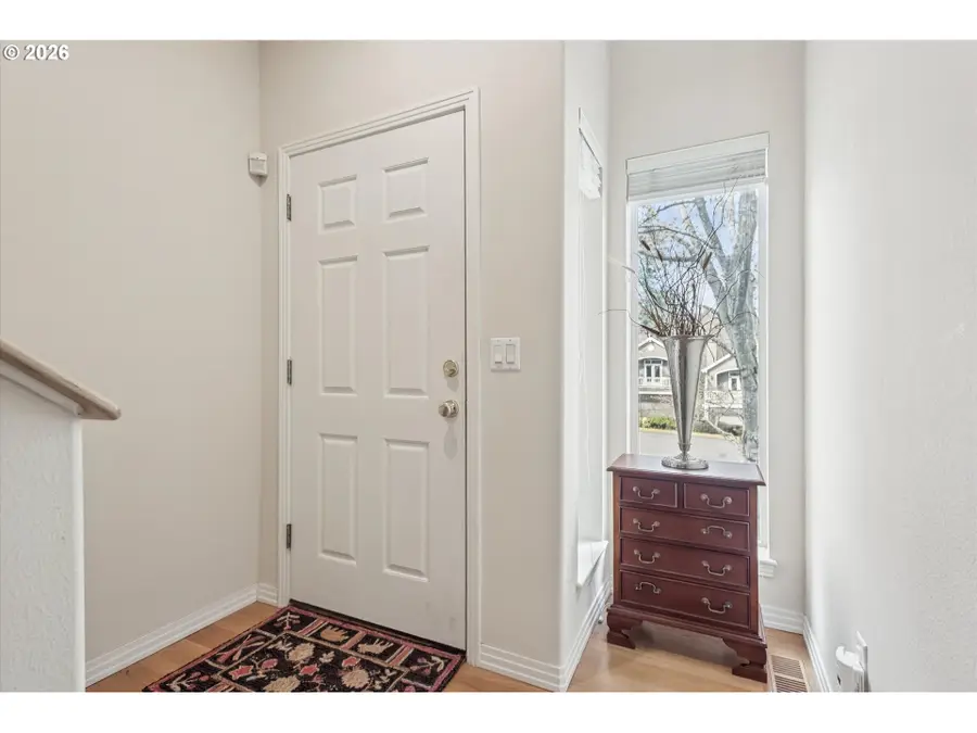 3060 Club House Ct, Northwest Clackamas, OR 97068 - #3