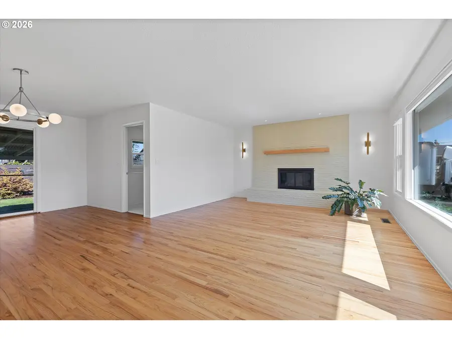 4867 SE Fieldcrest St, Milwaukie, OR 97222 - #2