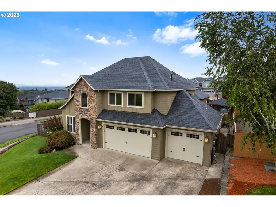 1638 NW Klickitat St, Camas, WA 98607 - #2
