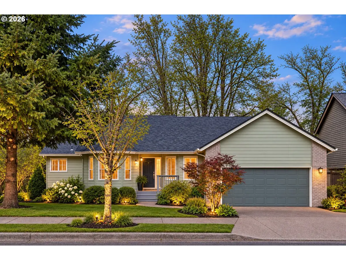 18029 Chickaree Dr, Oregon City, OR 97045 - #1