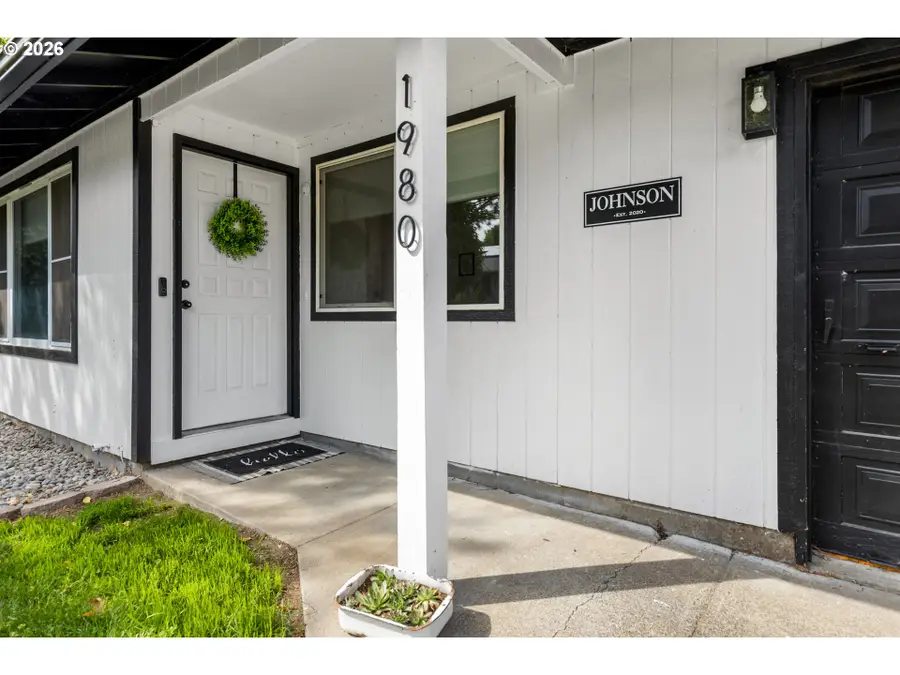 1980 SW Quinney Ave, Pendleton, OR 97801 - #3