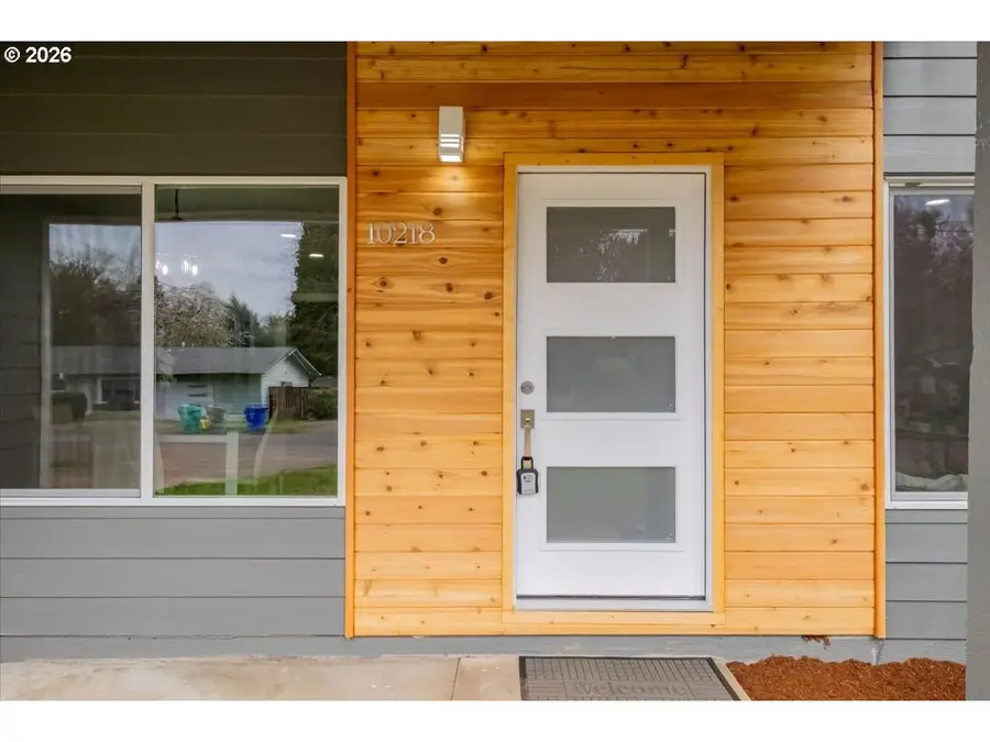 10218 N Tyler Ave, Portland, OR 97203 - #3