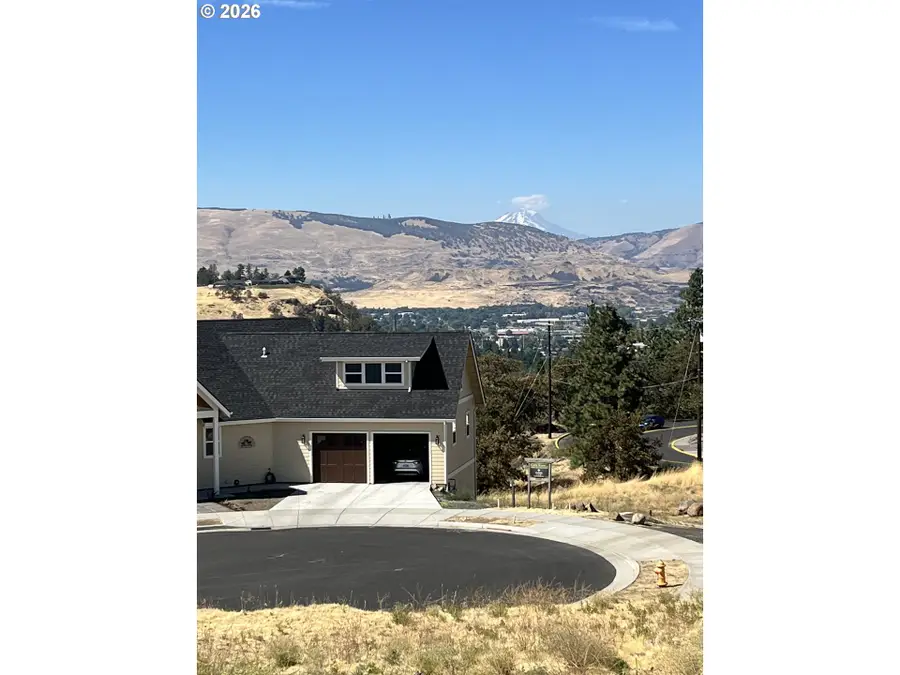 435 W 21st St, The Dalles, OR 97058 - #2