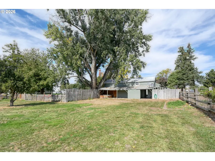 46694 Mission Rd, Pendleton, OR 97801 - #3