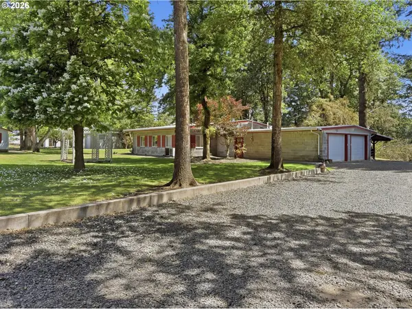 93127 Marcola Rd, Marcola, OR 97454