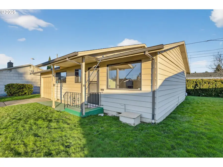 1620 Thompson Rd, Woodburn, OR 97071 - Image #2