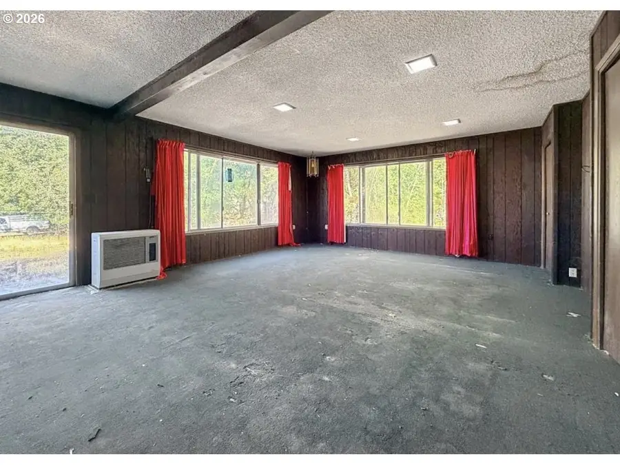 100 W Bridge Rd, Canyon City, OR 97820 - #3