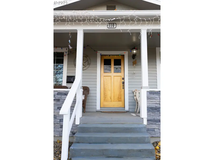110 Lake Ave, La Grande, OR 97850 - Image #2