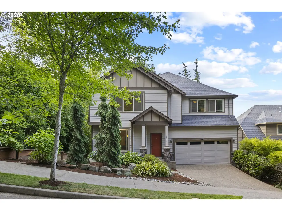 4035 SW Stephenson St, Portland, OR 97219 - #1