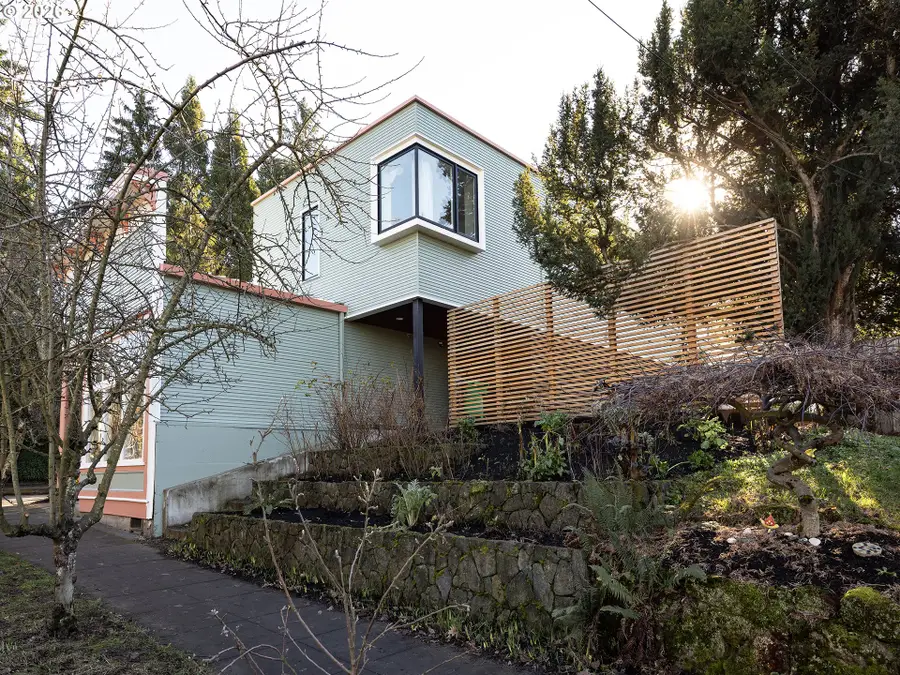 5340 SE Lincoln St, Portland, OR 97215 - Image #3