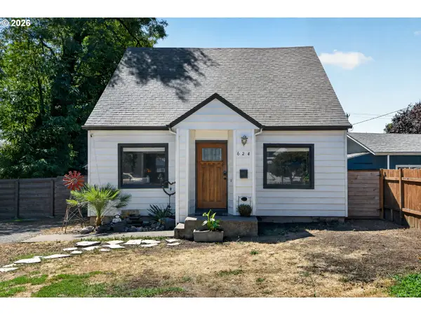 624 Church St, Woodburn, OR 97071