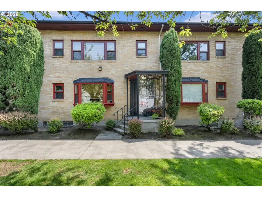 1424 NE 21st Ave #20, Portland, OR 97232 - #2