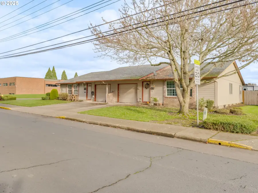 1830/1840 NE Mcdonald Ln, McMinnville, OR 97128 - Image #2