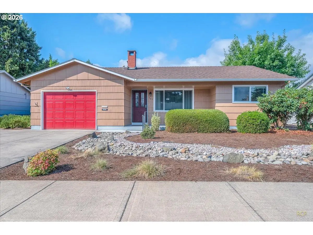 943 Oregon Way, Woodburn, OR 97071 - #1