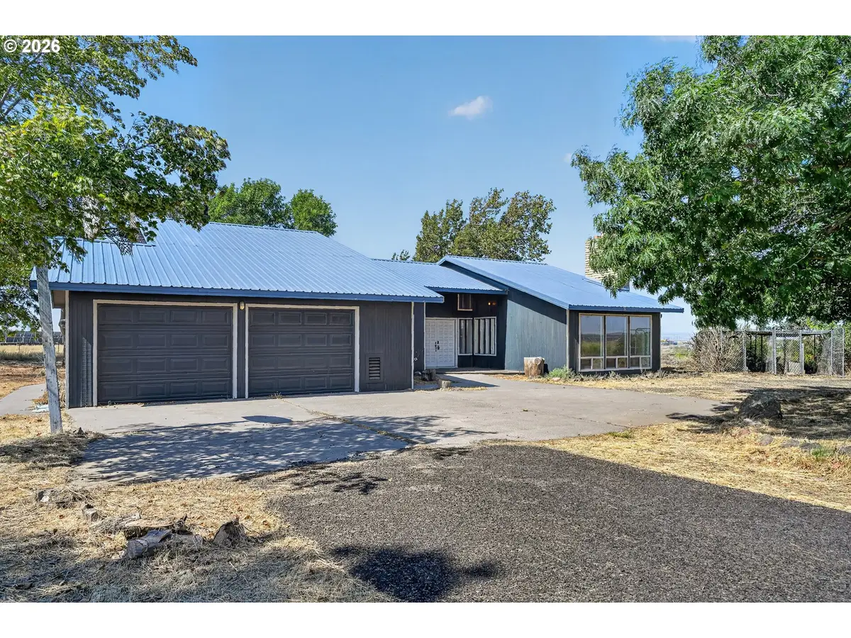 68766 Weatherford Rd, Arlington, OR 97812 - #1