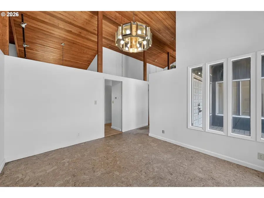 68766 Weatherford Rd, Arlington, OR 97812 - #3