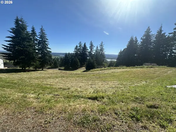235 Fellowship Rd, Woodland, WA 98674
