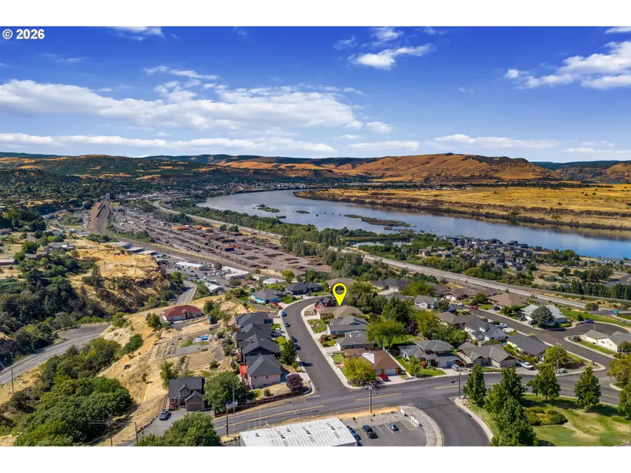 470 E Knoll Dr, The Dalles, OR 97058 - #3