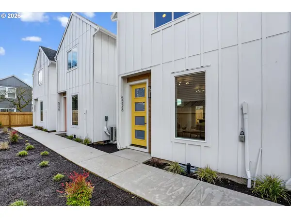 5232 SE Knapp St, Portland, OR 97206