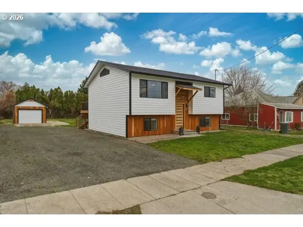 160 SE 5th Ave, Milton Freewater, OR 97862 - #2