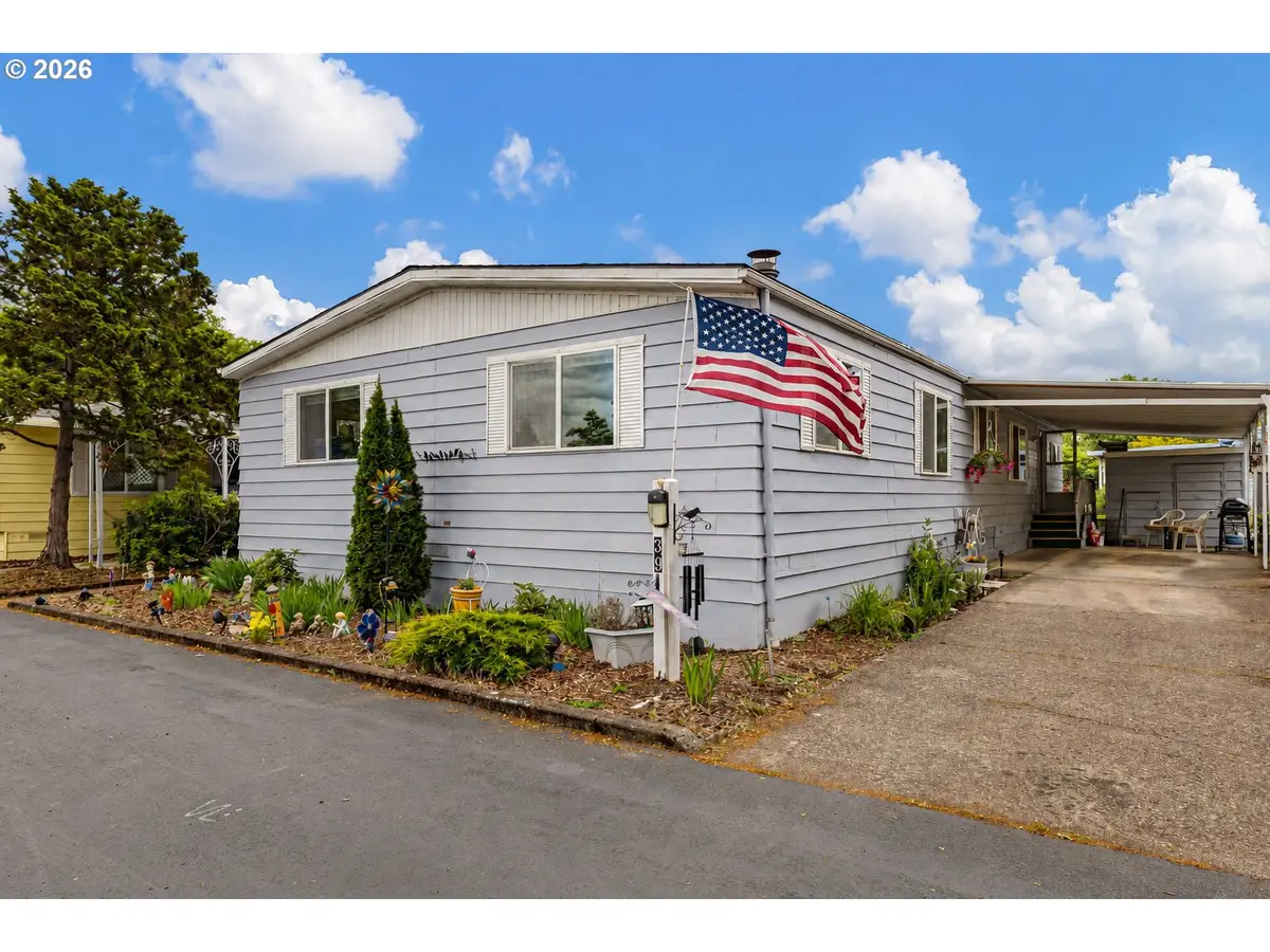 4800 Barger Dr #39, Eugene, OR 97402 - #1