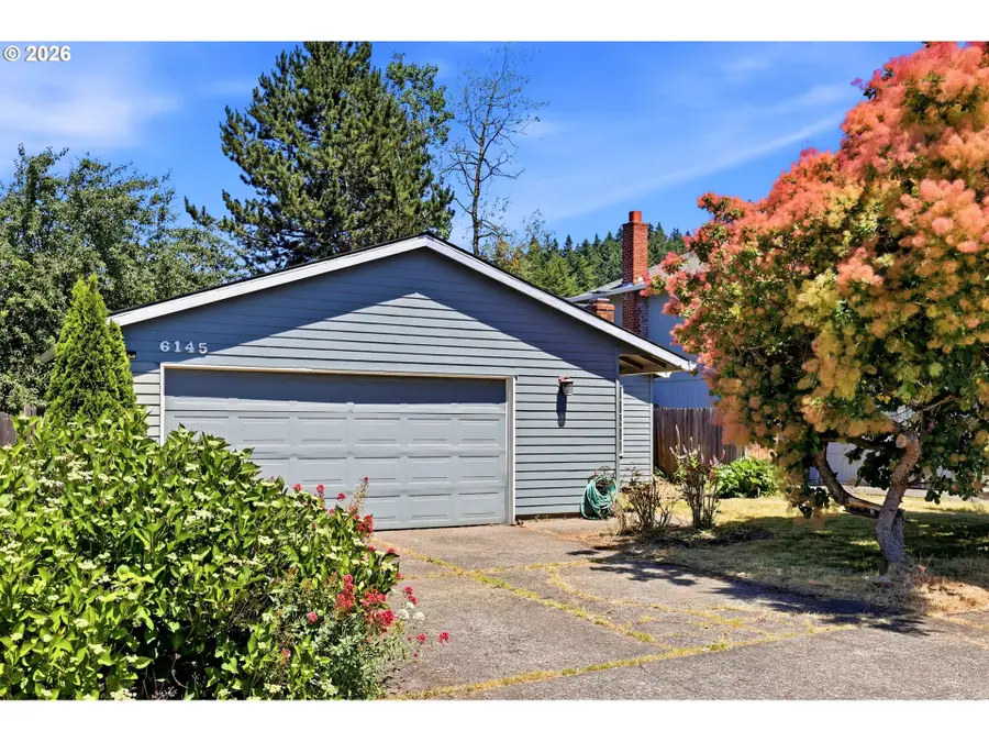 6145 SE Grant St, Portland, OR 97215 - #2