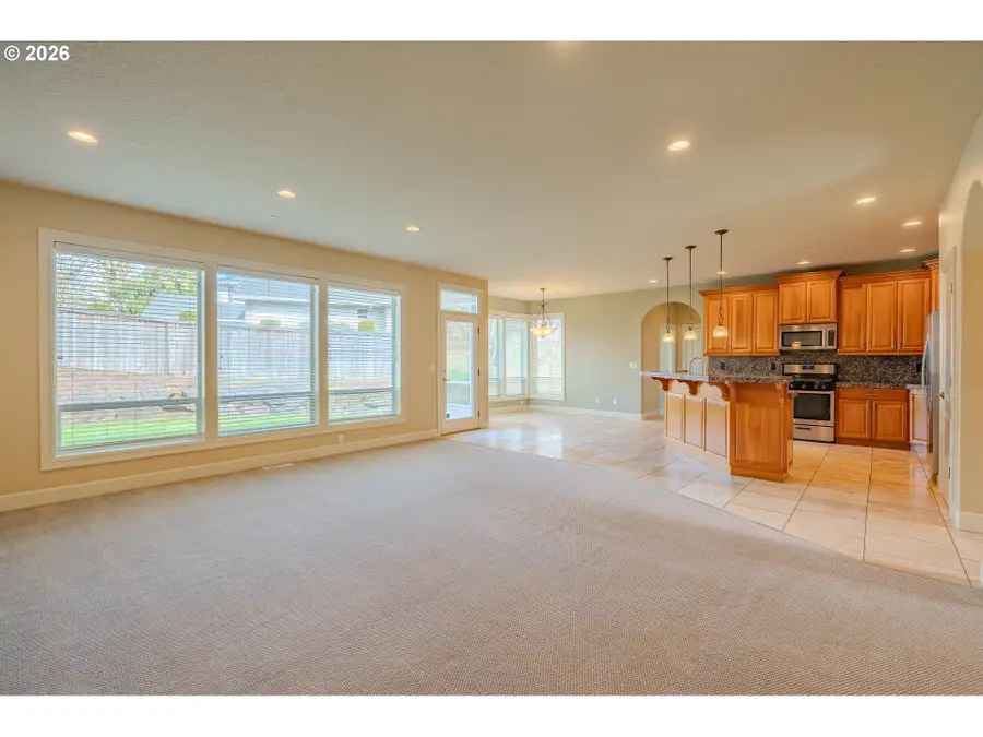 735 NW 24th Ave, Camas, WA 98607 - #3