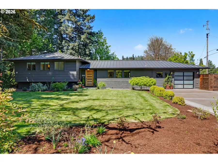 1017 Jones Ave, Albany, OR 97321 - #2