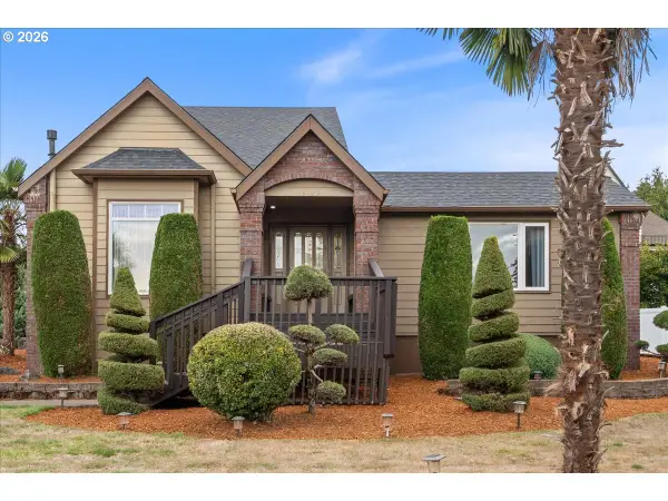 14135 SE Ridgecrest Rd, HappyValley, OR 97086