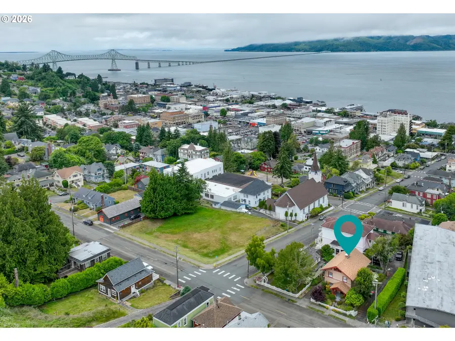 1528 Irving Ave, Astoria, OR 97103 - #3