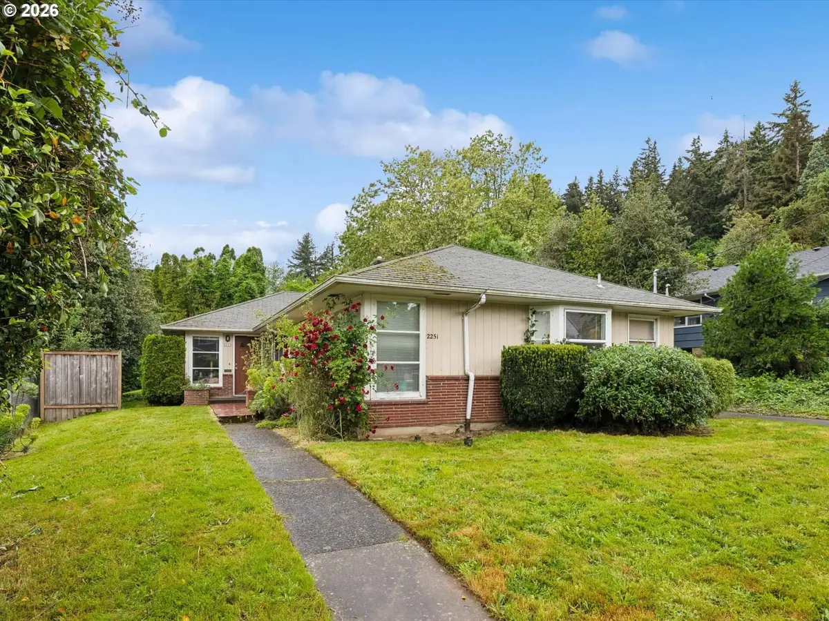 2251 SE 70th Ave, Portland, OR 97215 - #1