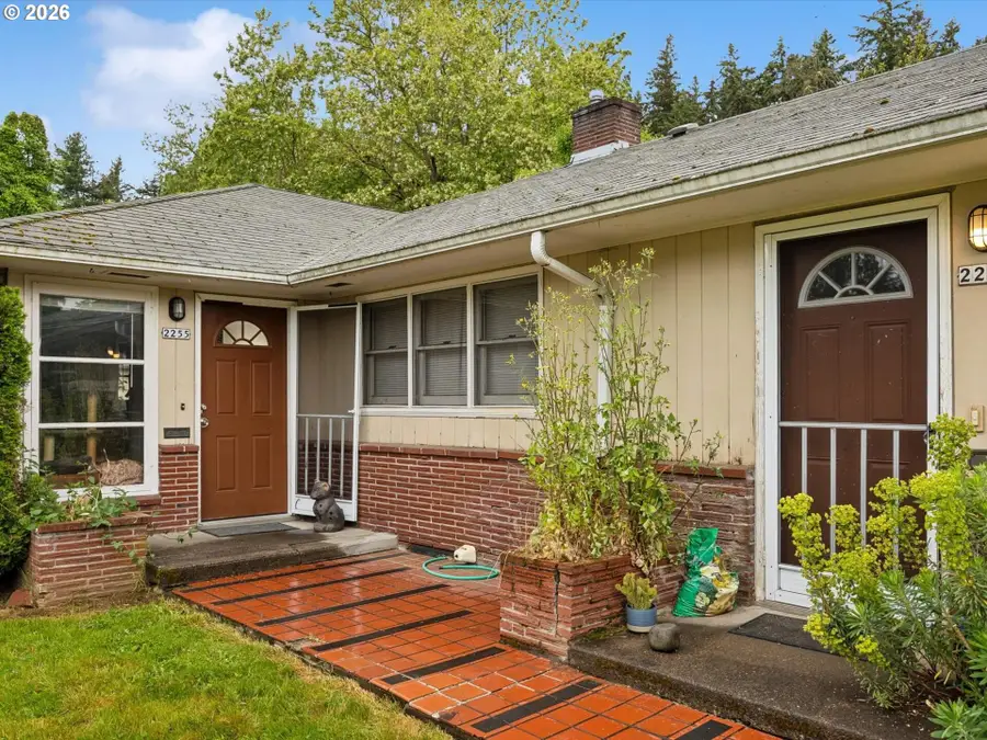2251 SE 70th Ave, Portland, OR 97215 - #2