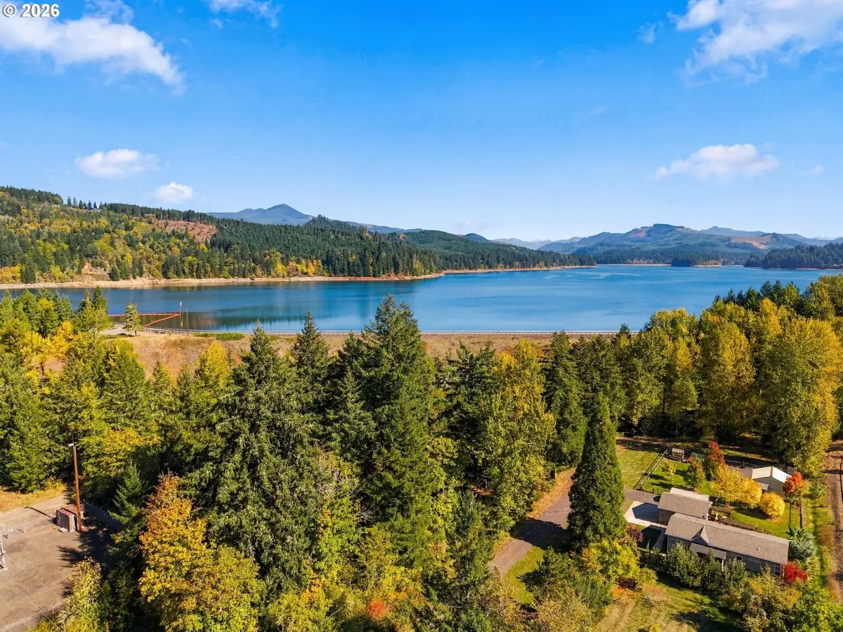 5543 Redwood St, Sweet Home, OR 97386 - #1