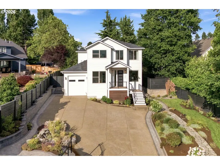 1201 Rosemont Rd, Northwest Clackamas, OR 97068 - #3