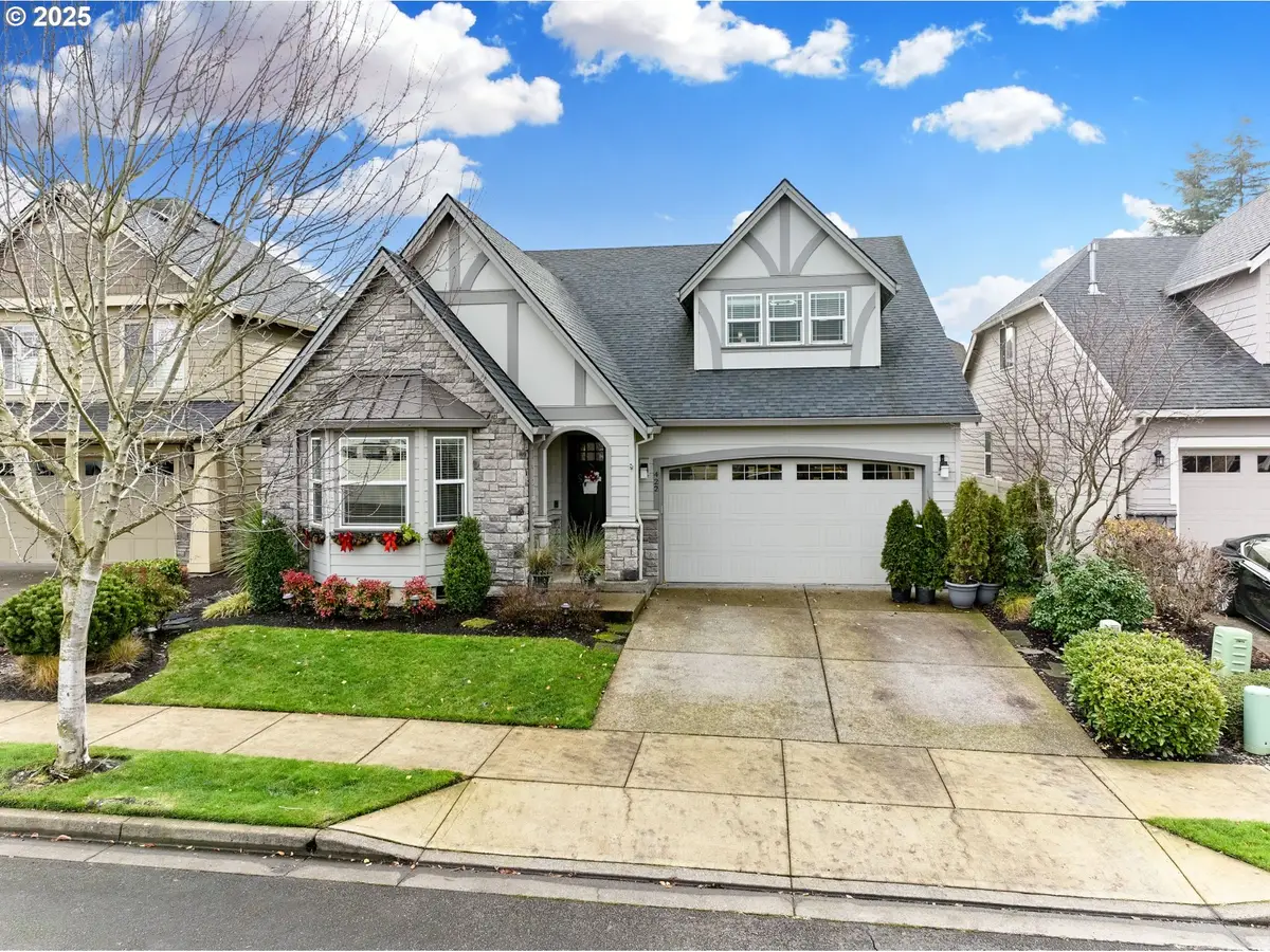 422 Turnberry Ave, Woodburn, OR 97071 - Image #1