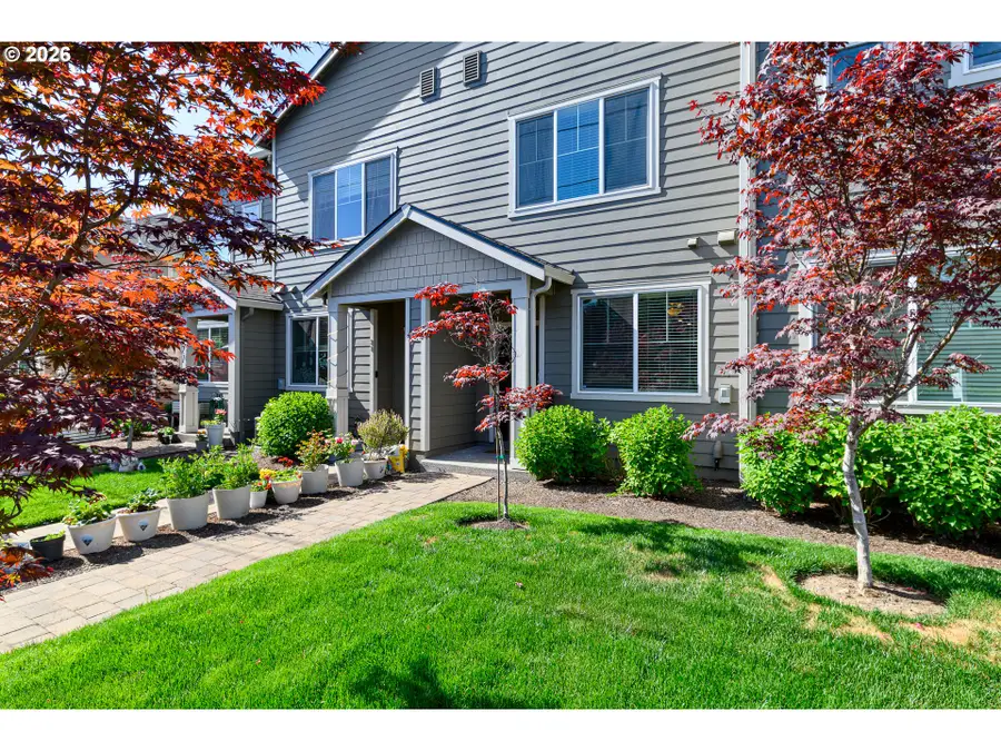 17 NE 134th Pl, Portland, OR 97230 - #2